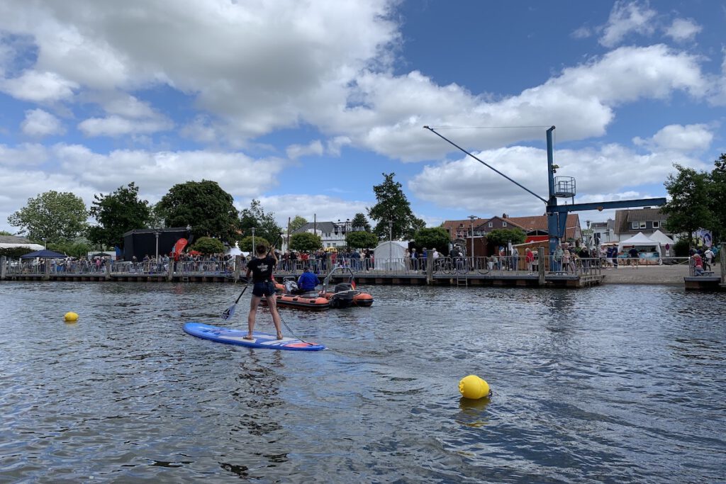 Das "Hanse-Ahoi" - Festgelände mit Programm an Land und im Wasser